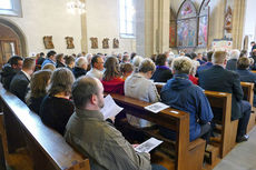 Feier der 1. Heiligen Kommunion in Sankt Crescentius (Foto: Karl-Franz Thiede)